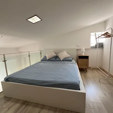 Appartamento Vacanze Con Accesso Spiaggia Terrazzo E Parcheggio Savone