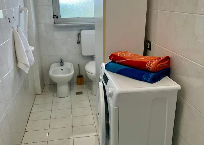Vacanze Con Accesso Terrazzo E Parcheggio * Савона